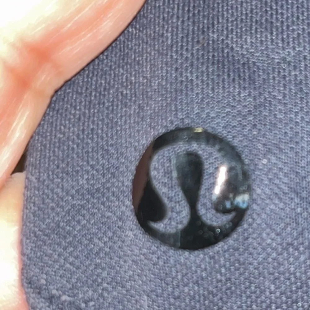Lululemon Athletica shaper 6